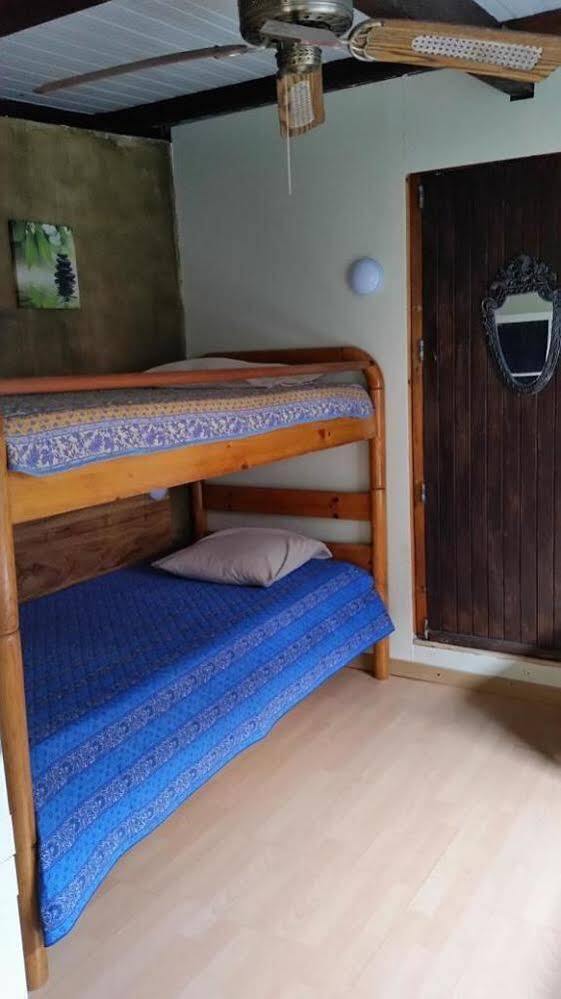 Clematisso Hostel Лучиана Екстериор снимка