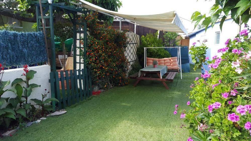 Clematisso Hostel Лучиана Екстериор снимка